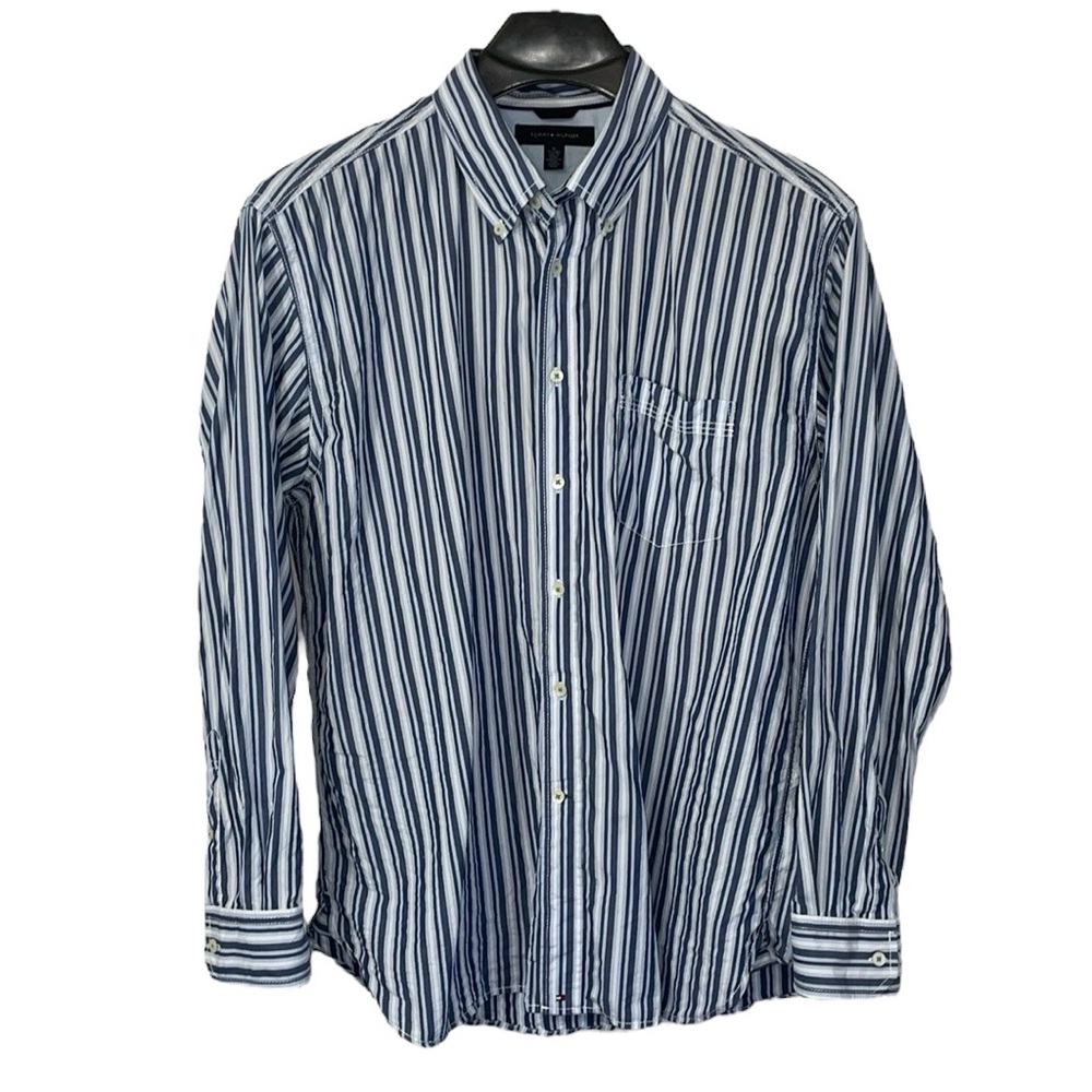 Tommy Hilfiger Vintage men's Size XL blue and white striped button down shirt.‎